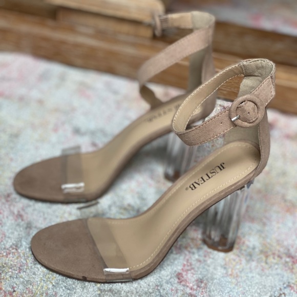 Just Fab Nude & Clear Heel - Picture 2 of 4
